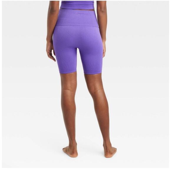 All In Motion Women's Seamless High Rise Rib Bike Shorts 6" Purple Size S - Picture 2 of 6